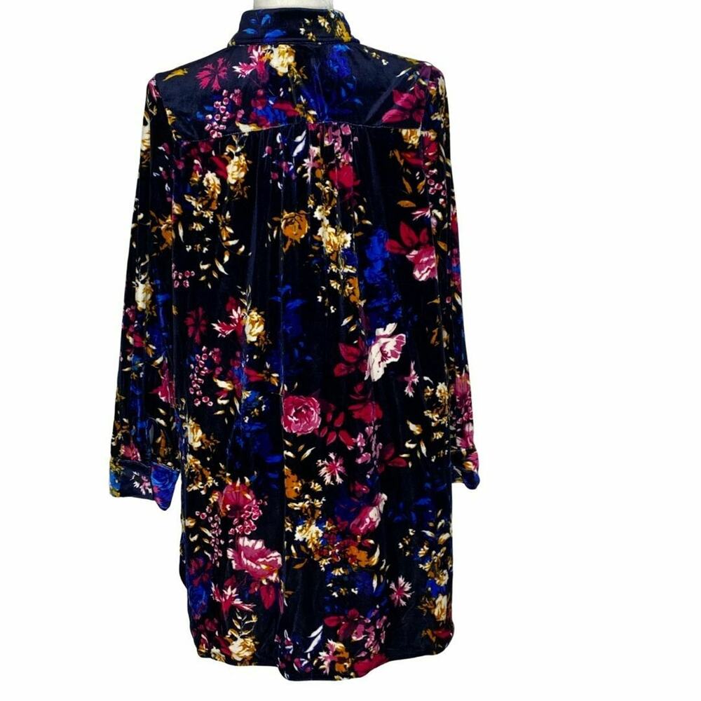 Jessica London High Low Velvet Black Floral Blouse Collared Button Up Size 12 - Picture 3 of 7